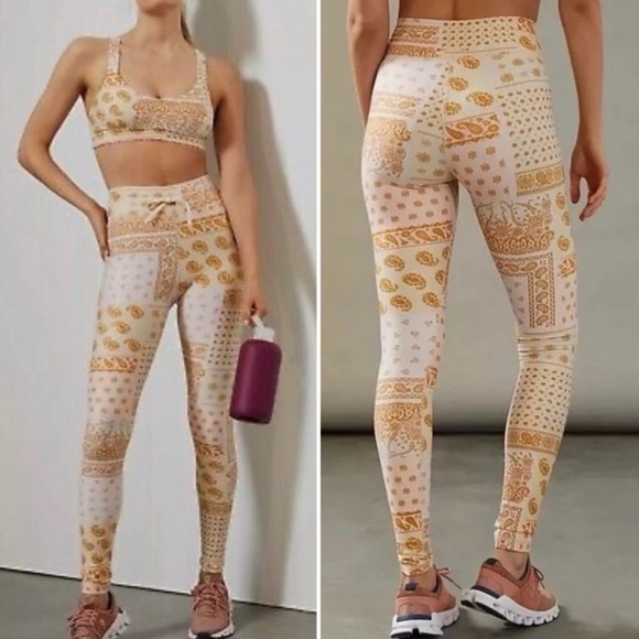 The Upside X Anthropologie Carmen Bandana Yoga Leggings Gold Paisley NWOT🍑🍑🍑 - Picture 1 of 12